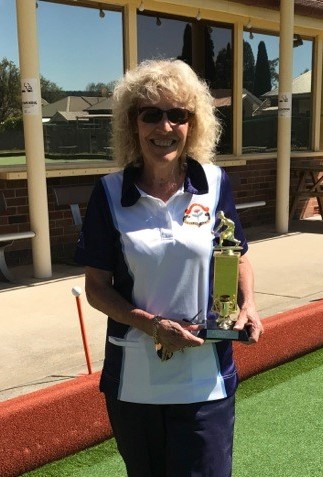 2017 Winner Past President District Minor Singles Fran Post